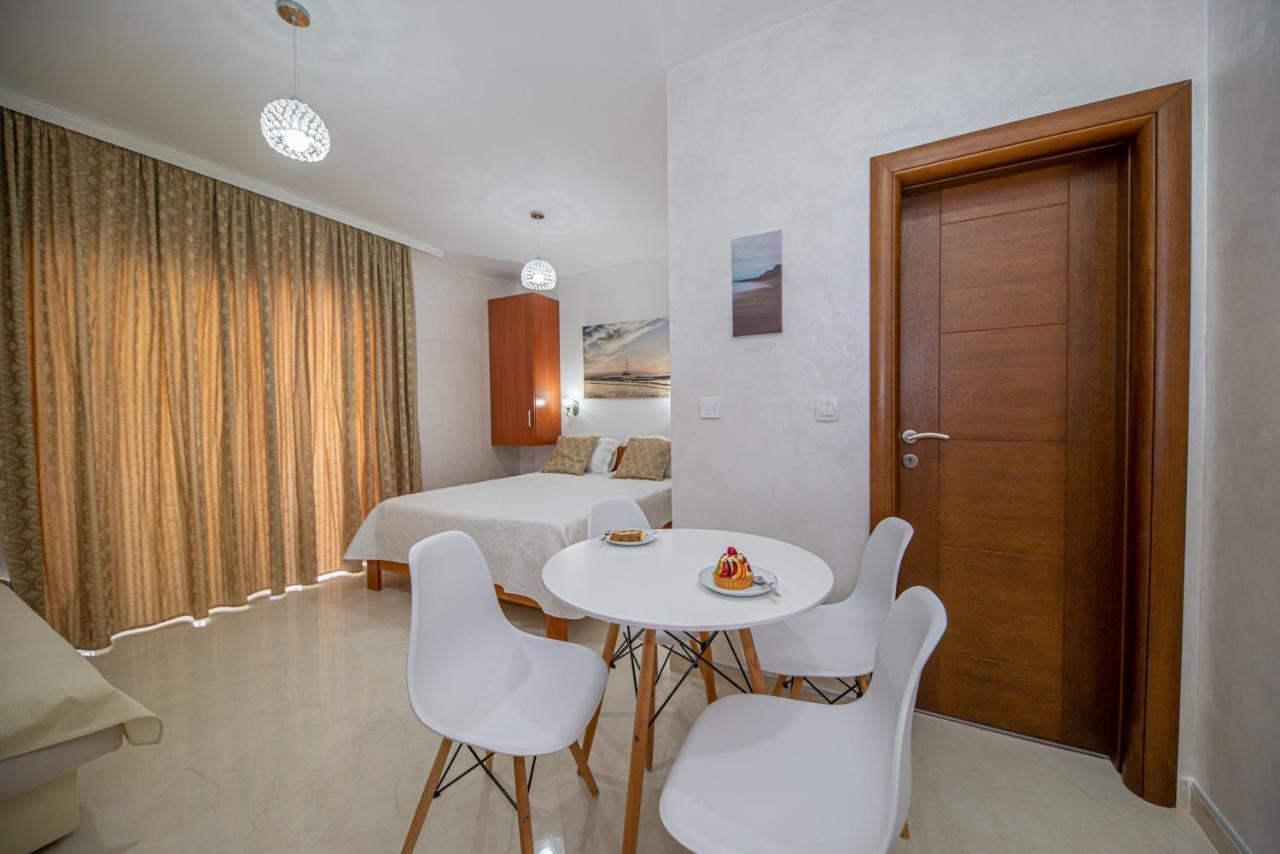 Kristal Apartmani Čanj Exterior foto